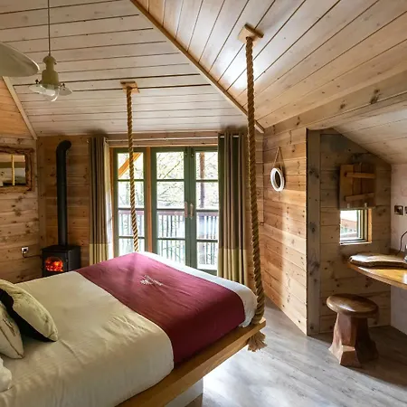 Deerpark Cabins, Cornwall - Forest Holidays