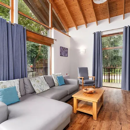Deerpark Cabins, Cornwall - Forest Holidays *